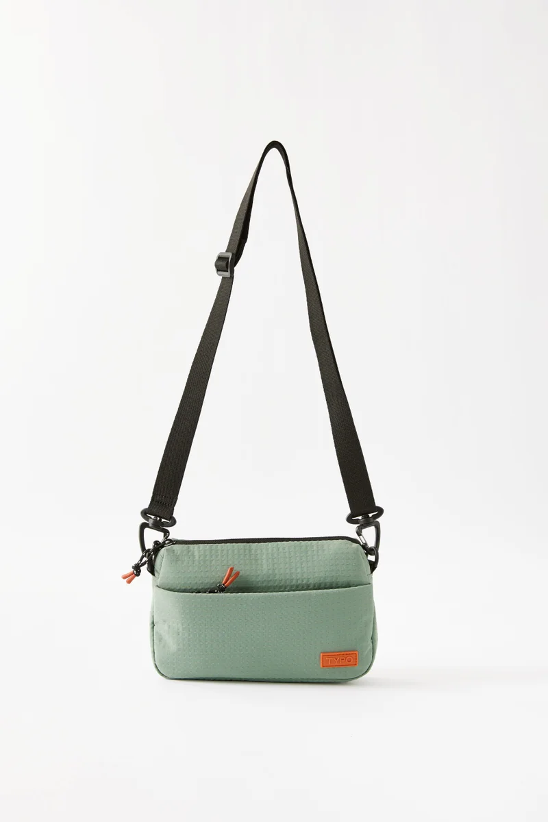 Metro Crossbody
